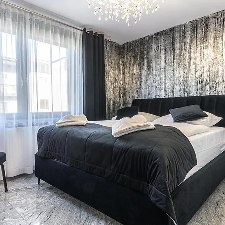 Serenada W Centrum Apartzakop זקופאנה